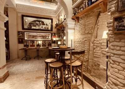 Bar Europa Salon